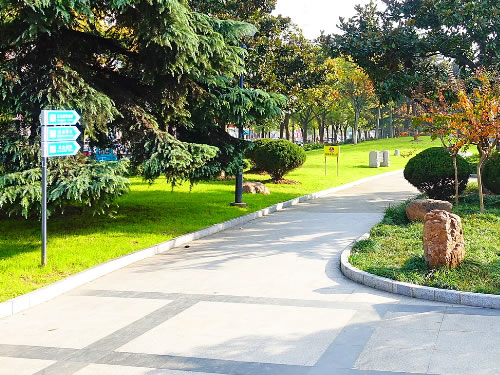 公園透水磚施工